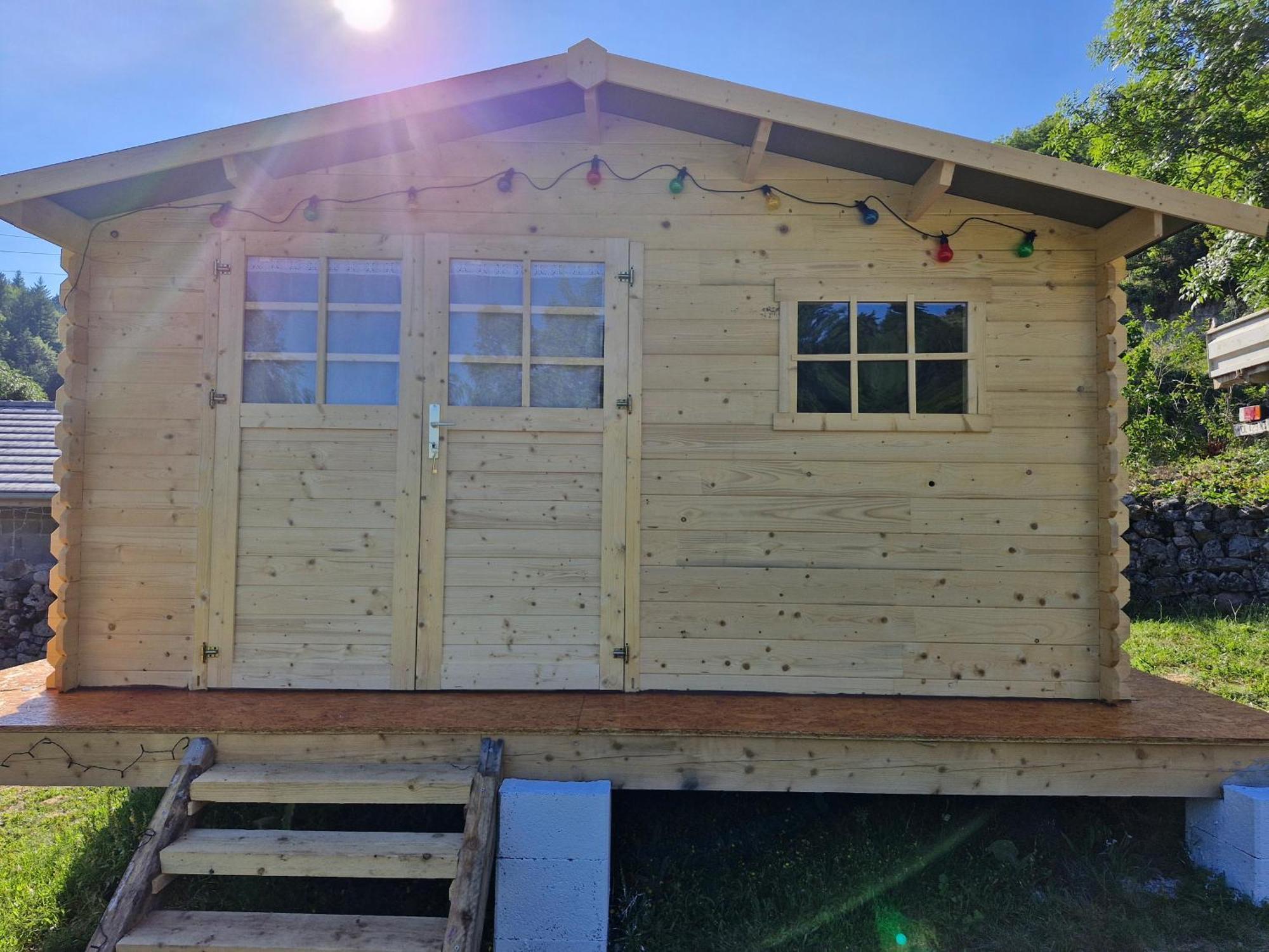 La Cabane Des Lucioles Saint-Julien-Boutieres Exteriör bild